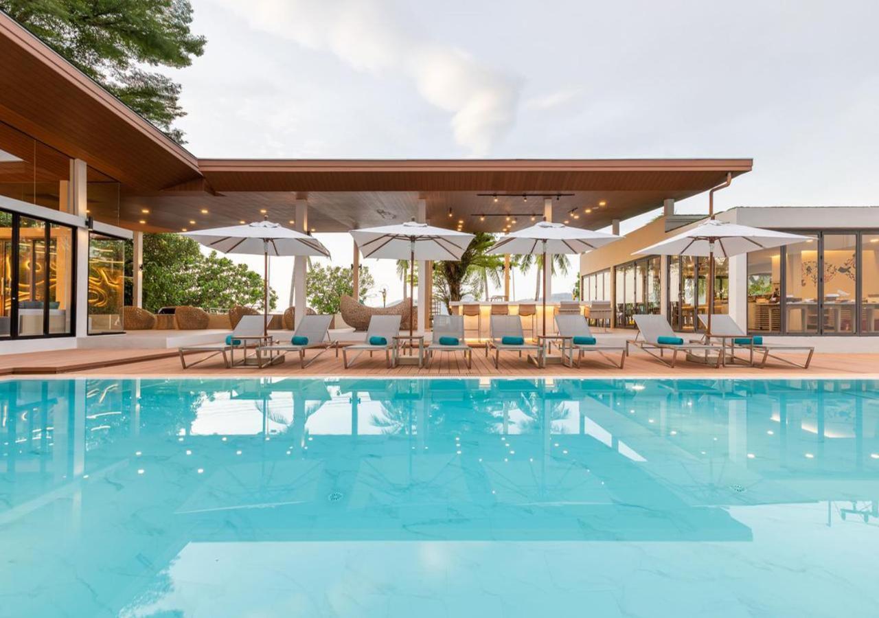 Hotell Liv Phuket Beachfront 4*